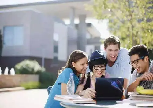 加拿大留学必备学习网站分享